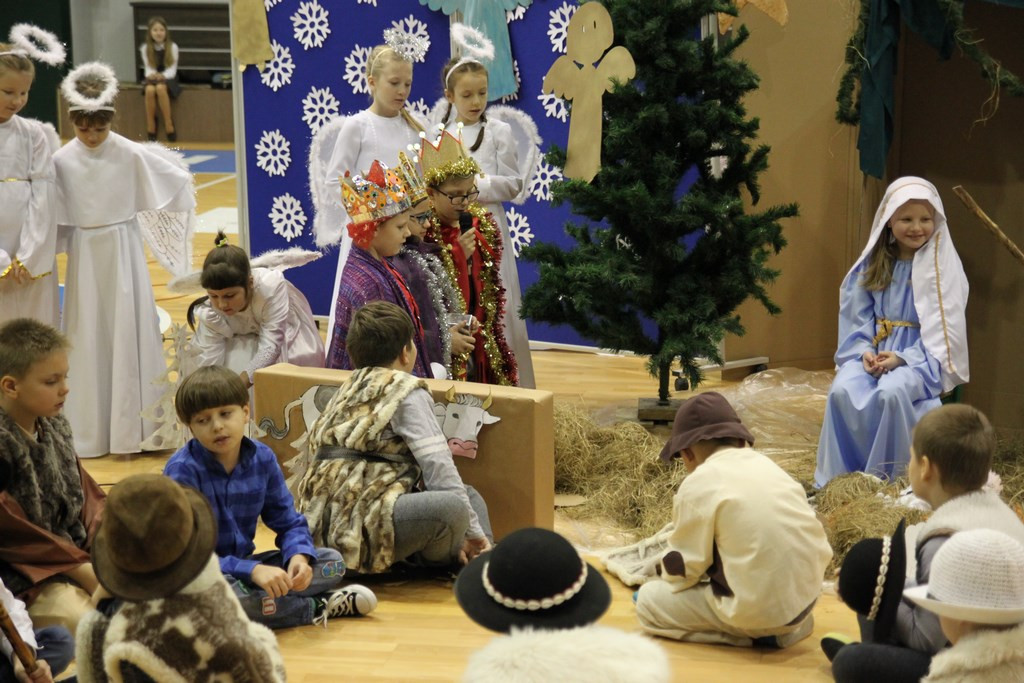 Kolędowanie w SP nr 9