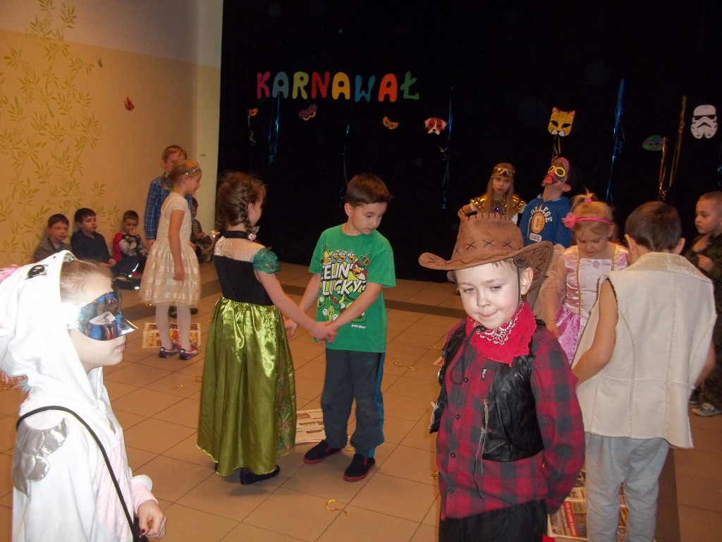 Bal karnawałowy w Dwójce