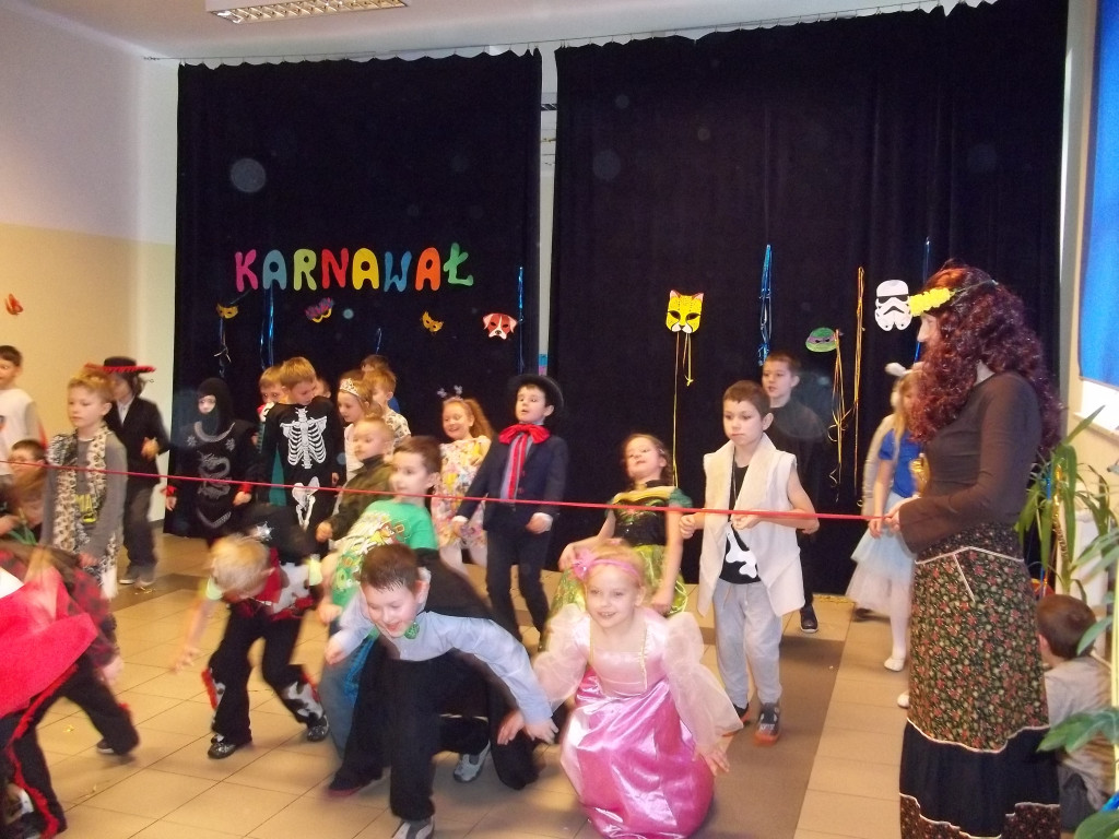 Bal karnawałowy w Dwójce