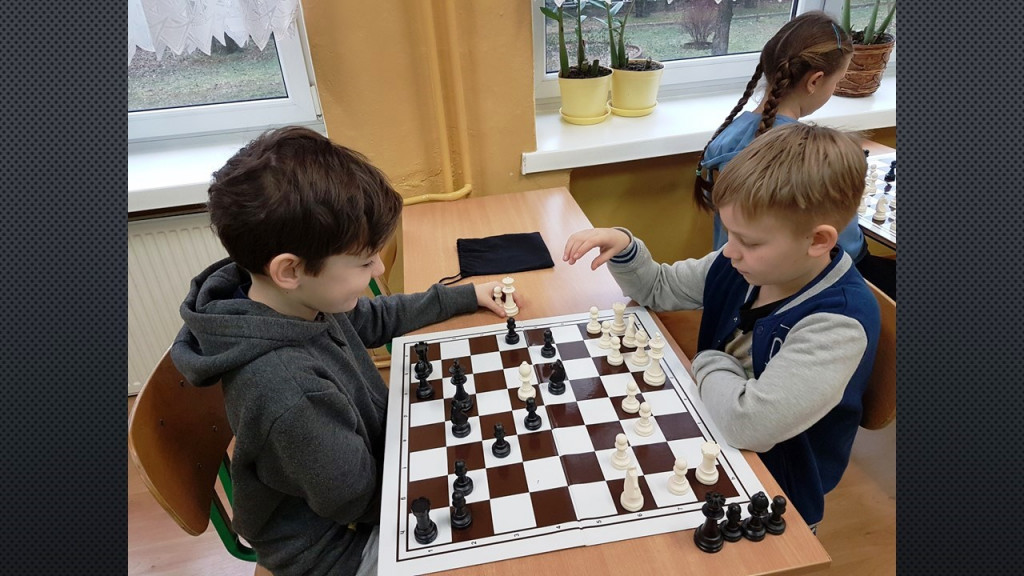 Szachy w Szóstce