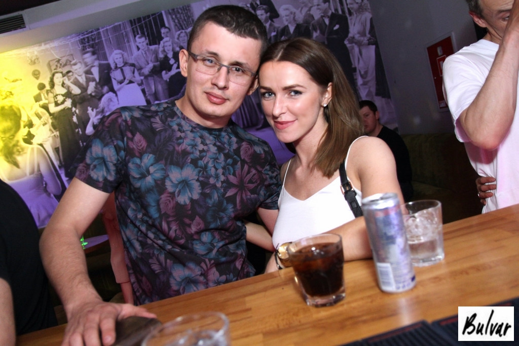 Million: Sobotnia noc w sali Bulvar