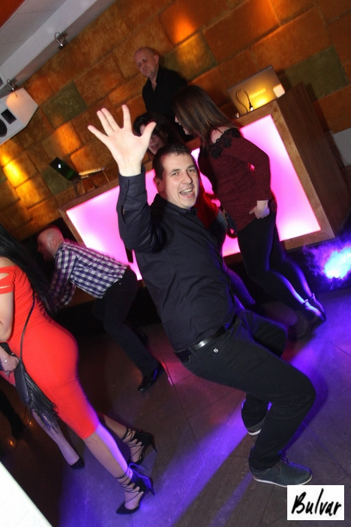 Million: Sobotnia noc w sali Bulvar