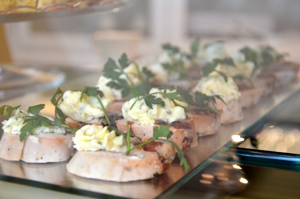 Cafe Madame De Rosa