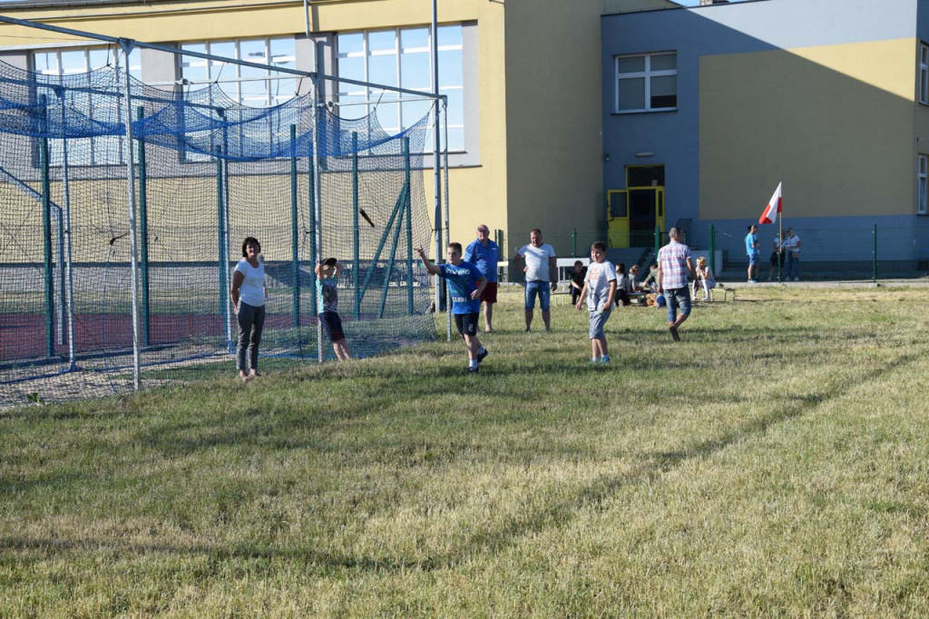 Piknik patriotyczny w Jedynce