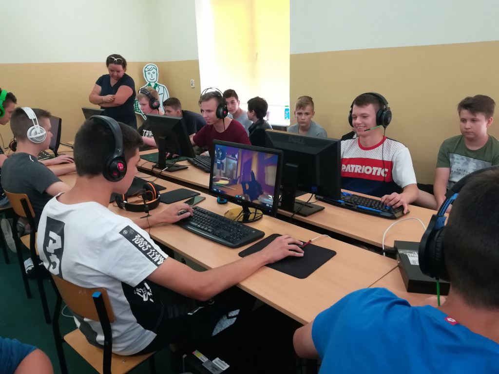  Turniej E-Sport