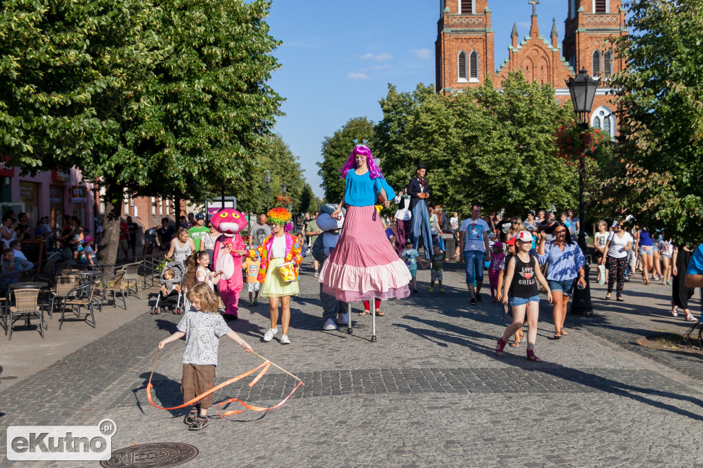 Parada i muzyczny początek Fireproof