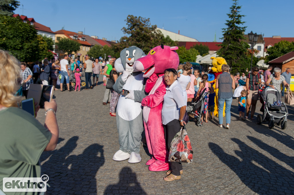 Parada i muzyczny początek Fireproof