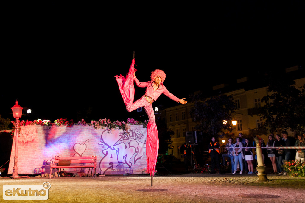 Teatr uliczny i Kabanos