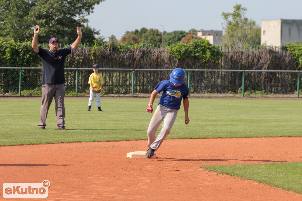 Zwycięstwo kutnowskich zawodników w grupie U-12.