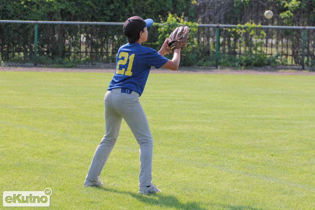 Zwycięstwo kutnowskich zawodników w grupie U-12.