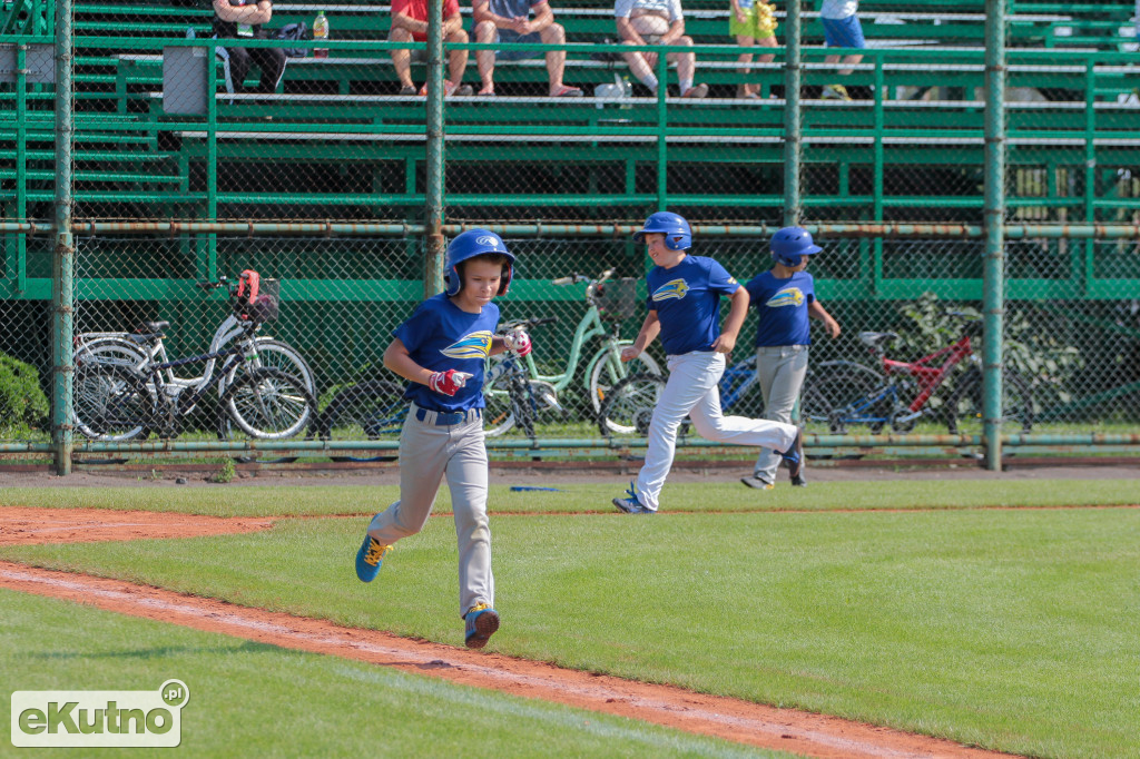 Zwycięstwo kutnowskich zawodników w grupie U-12.