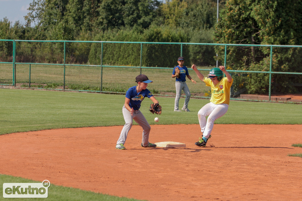 Zwycięstwo kutnowskich zawodników w grupie U-12.