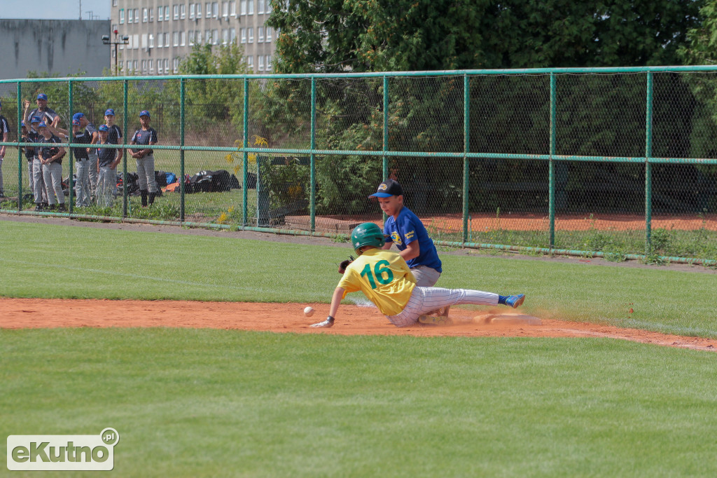 Zwycięstwo kutnowskich zawodników w grupie U-12.