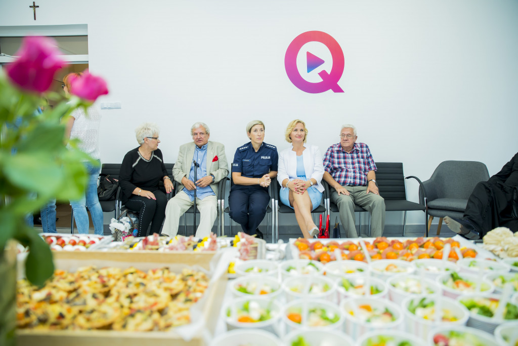 Radio Q otwarte
