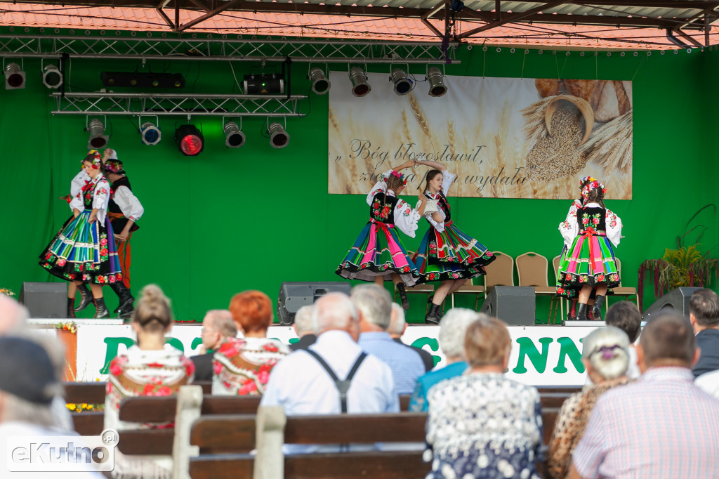 Dożynki w Krzyżanowie