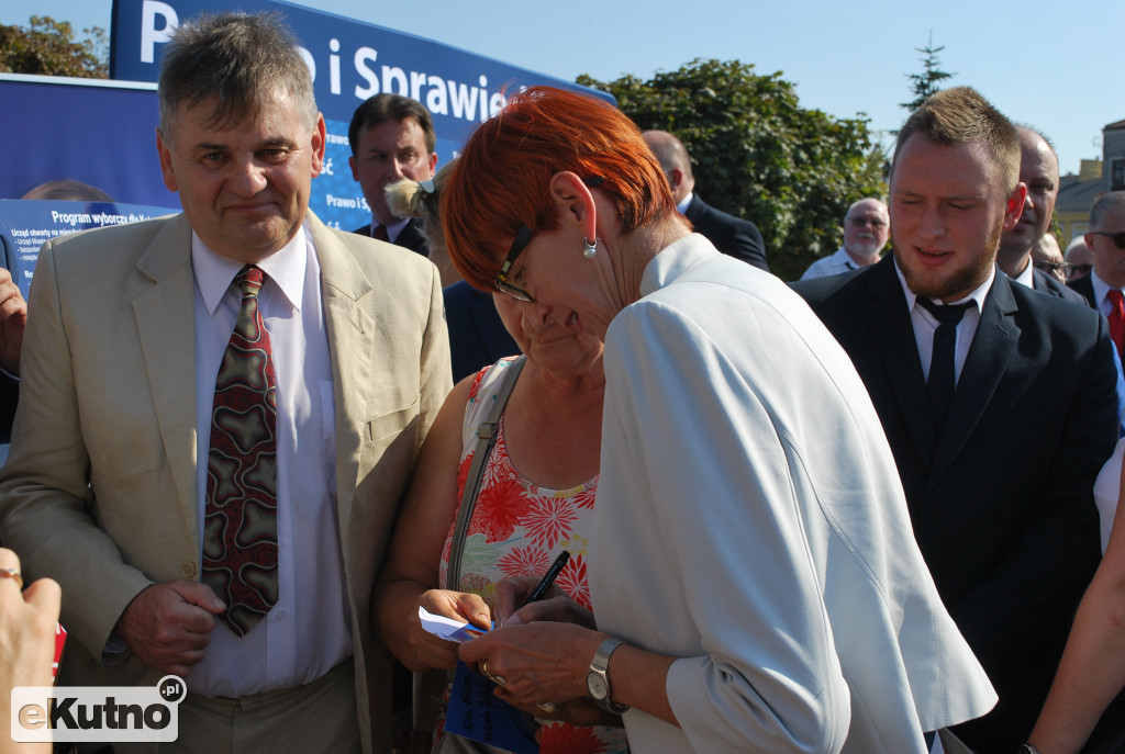 Minister Rafalska i prezentacja kandydatów PiS