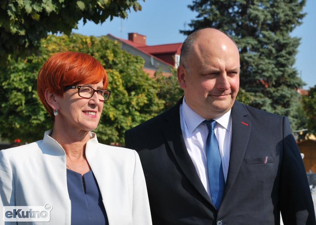 Minister Rafalska i prezentacja kandydatów PiS