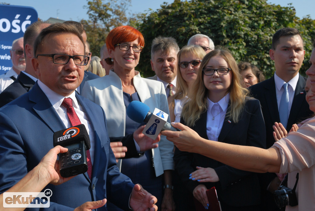 Minister Rafalska i prezentacja kandydatów PiS