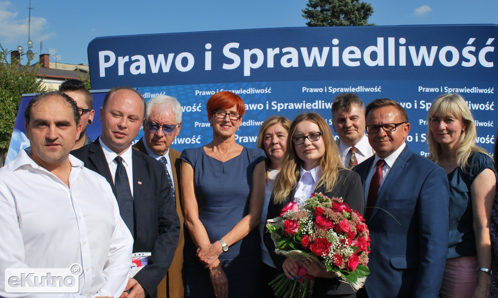 Minister Rafalska i prezentacja kandydatów PiS