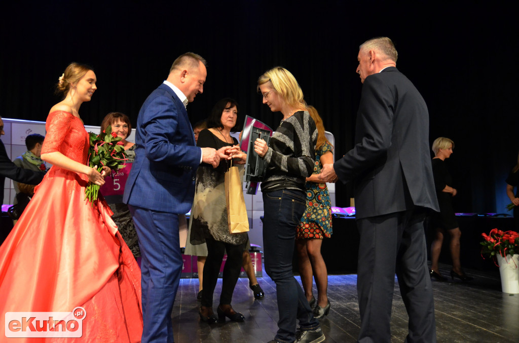 Różana tabliczka na dom