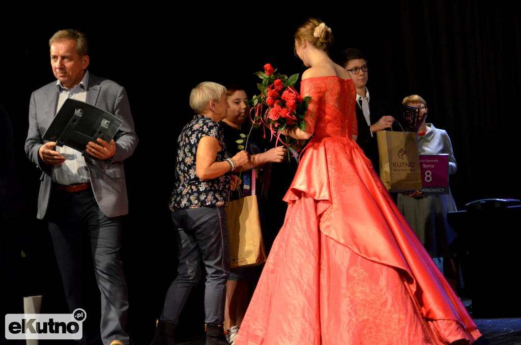 Różana tabliczka na dom