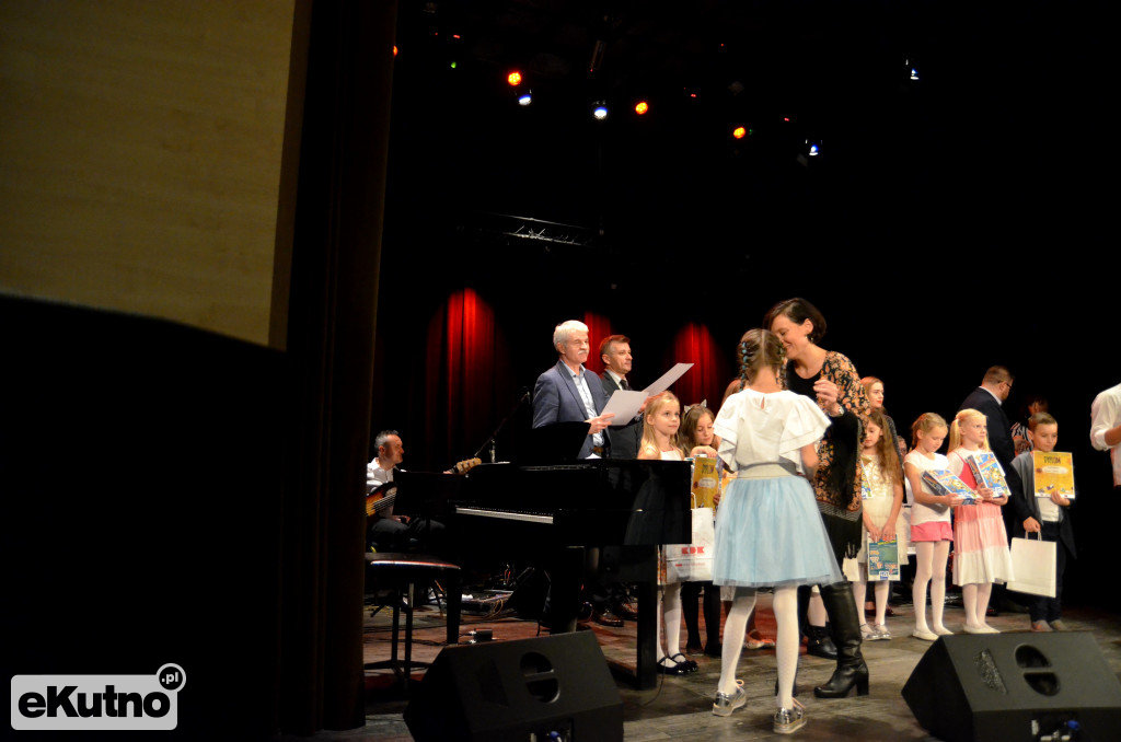 VIII Festiwal Piosenki Rozdźwięki
