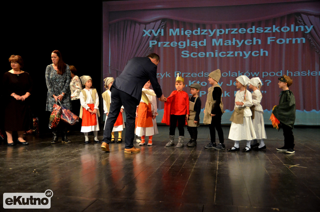 Przedszkolaki na 100-lecie Niepodległości