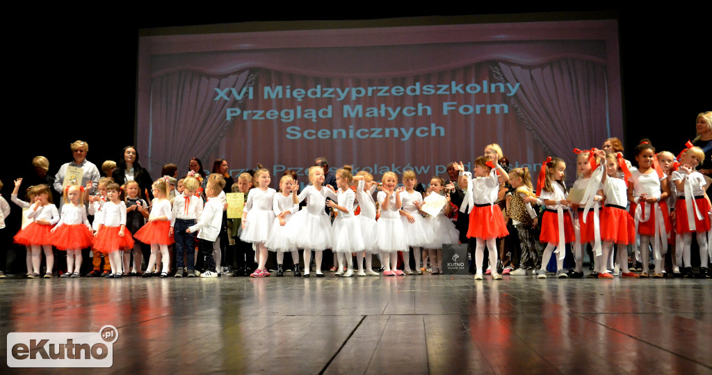 Przedszkolaki na 100-lecie Niepodległości