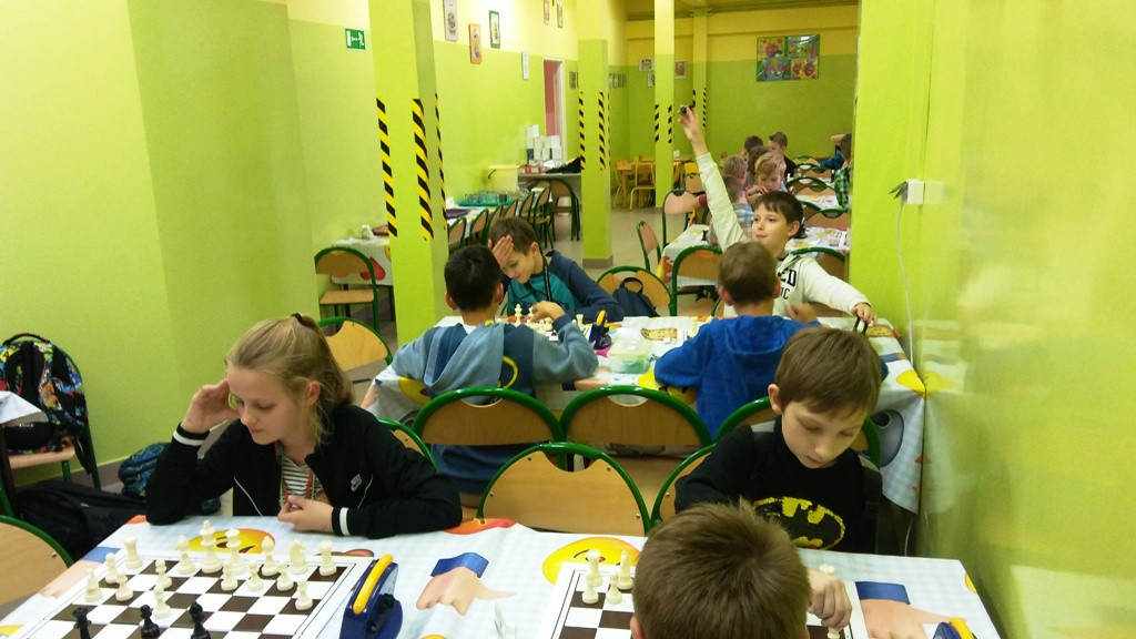Szachy w Szóstce