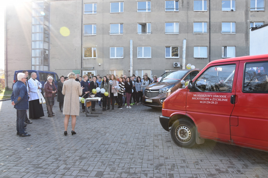 Auto dla DoMOStwa