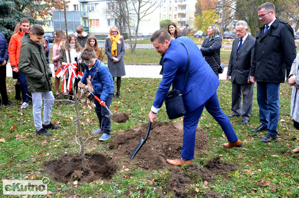  Dla Niepodległej