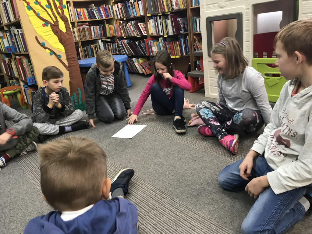 Wycieczka do radia i biblioteki
