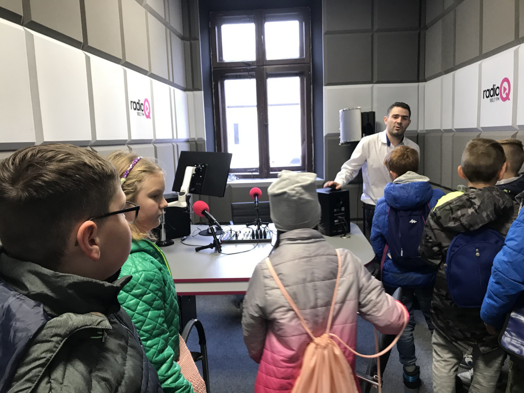 Wycieczka do radia i biblioteki