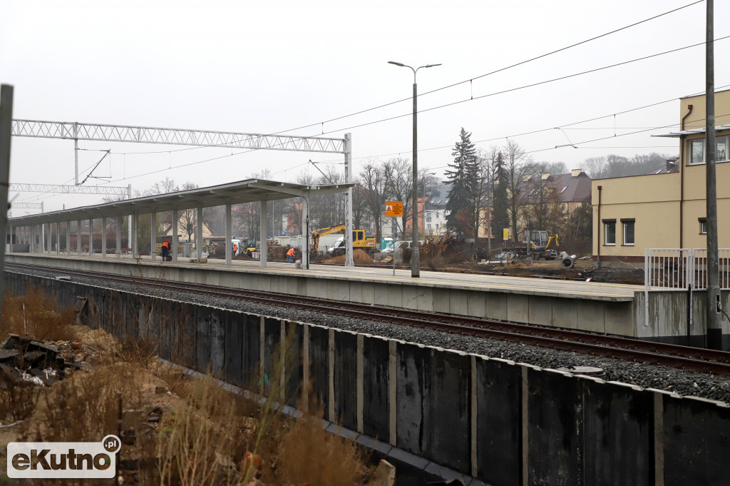 Remont torowiska i dworzec PKP