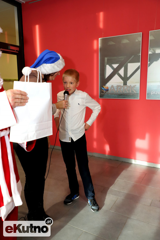 Niebieskie Mikołajki z Wiatrakiem