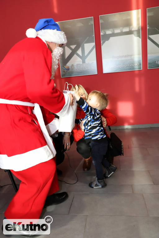 Niebieskie Mikołajki z Wiatrakiem