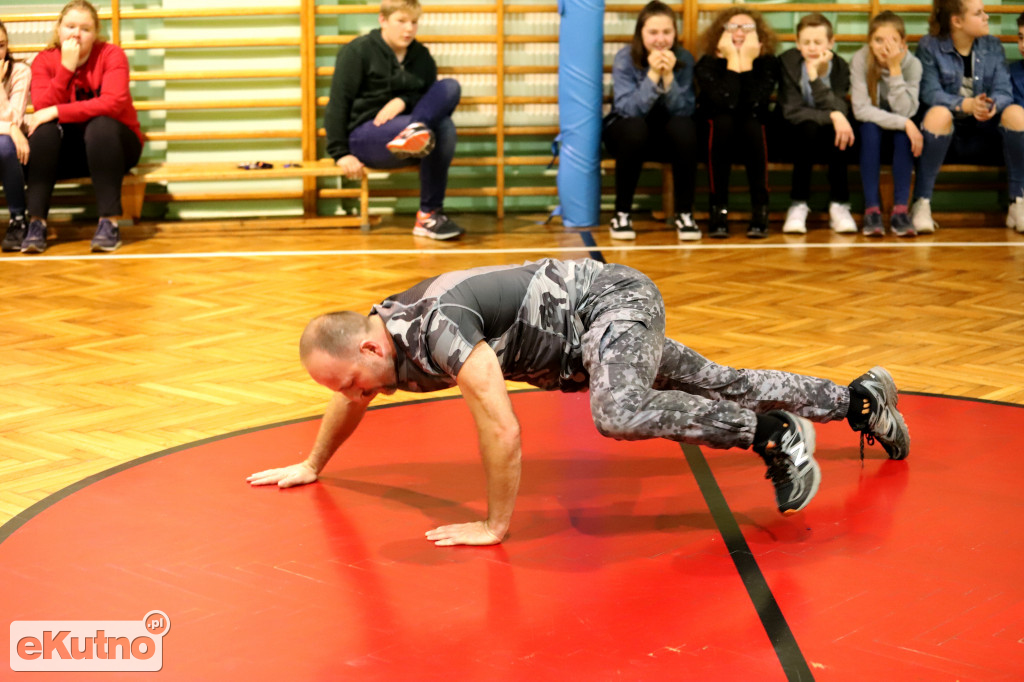 Trening specjalny z Navalem