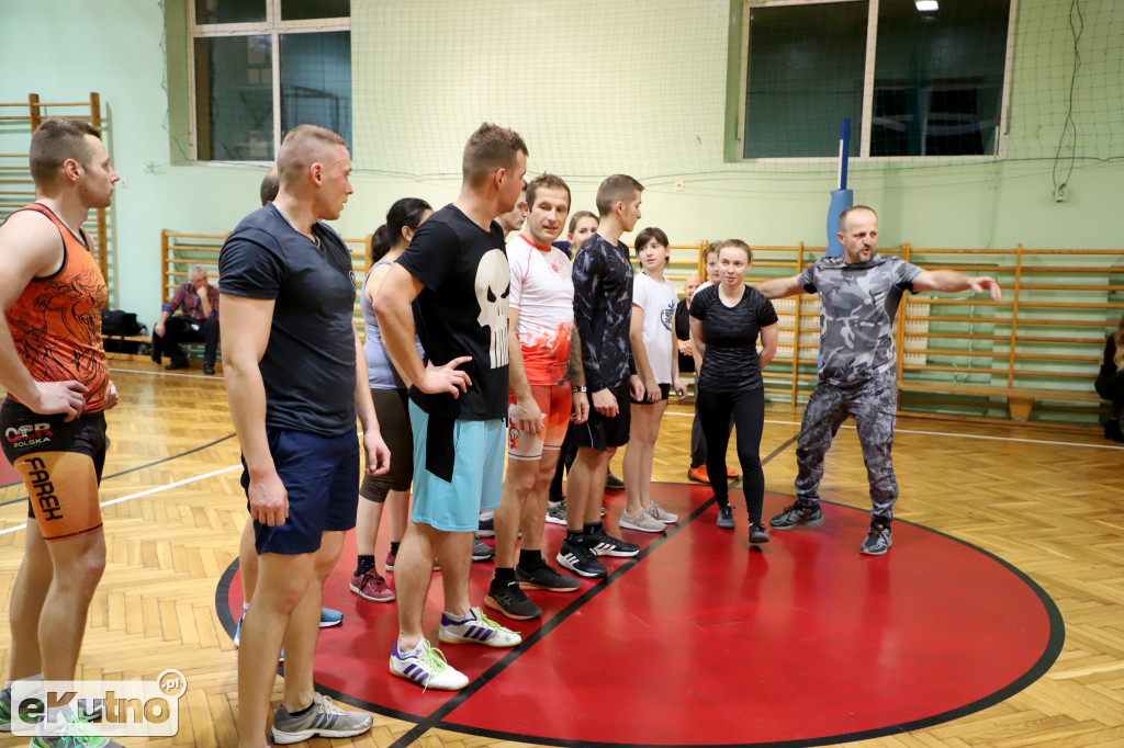 Trening specjalny z Navalem
