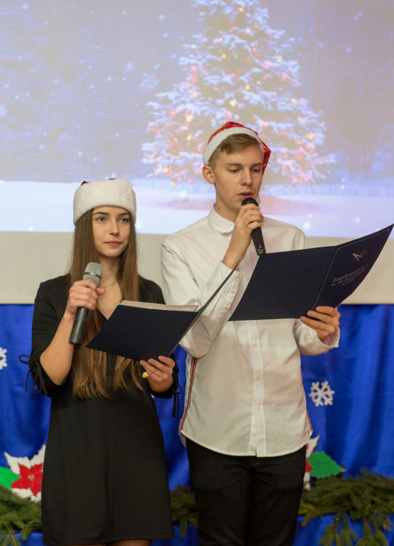 Wyśpiewali nagrody w Staszicu