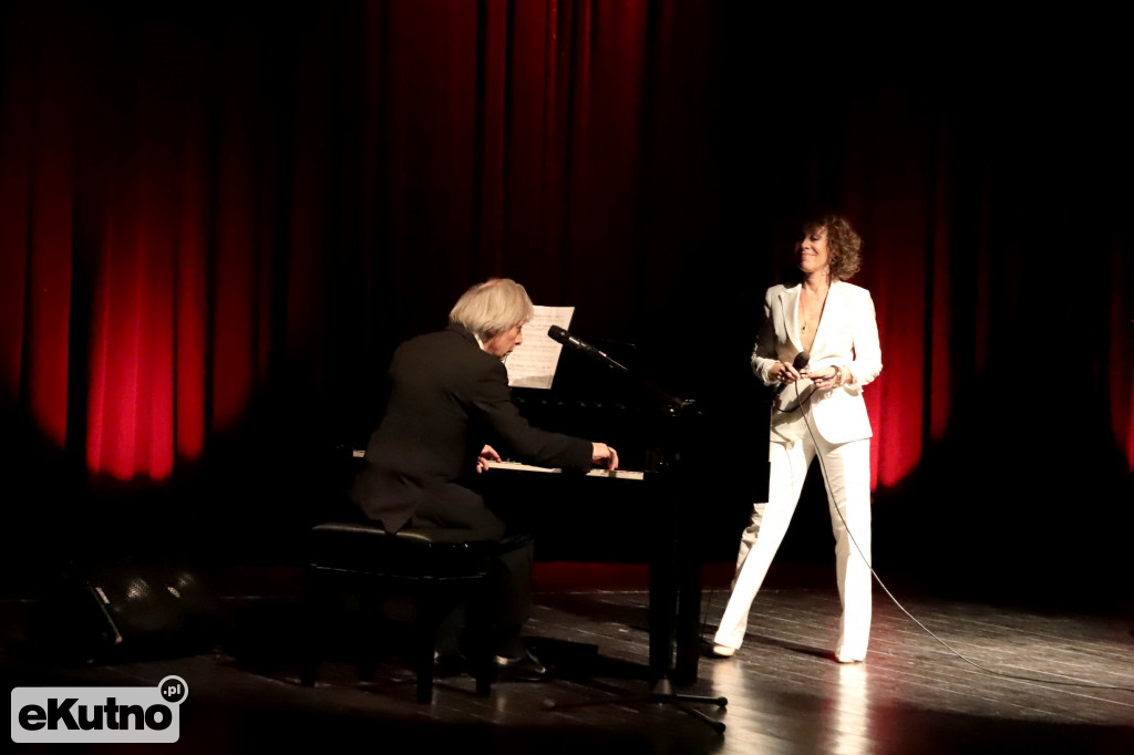 Alicja Majewska i Włodzimierz Korcz