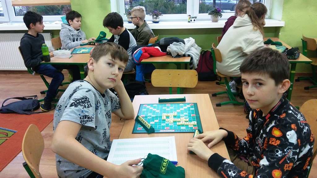  Szachy i scrabble w SP 6