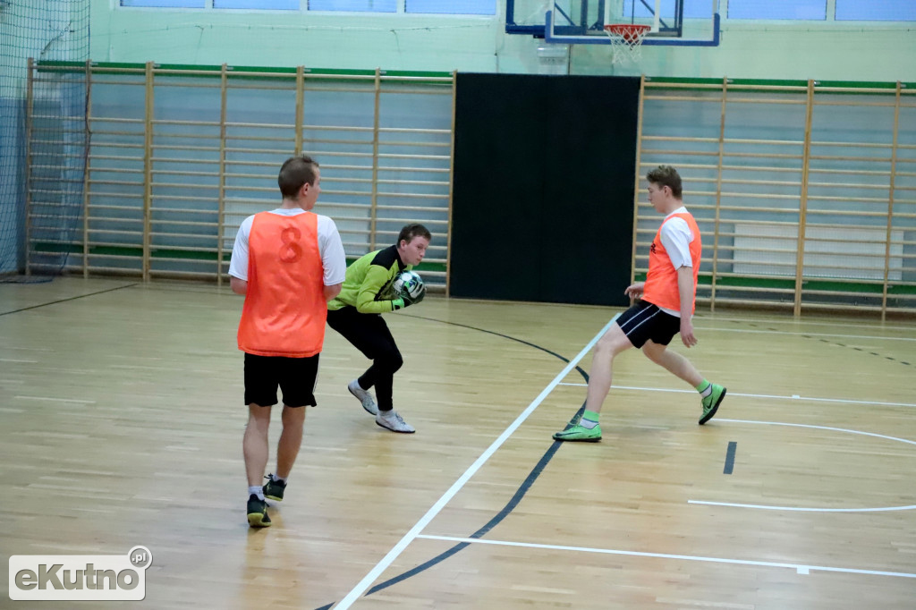 Halowa piłka nożna II Liga