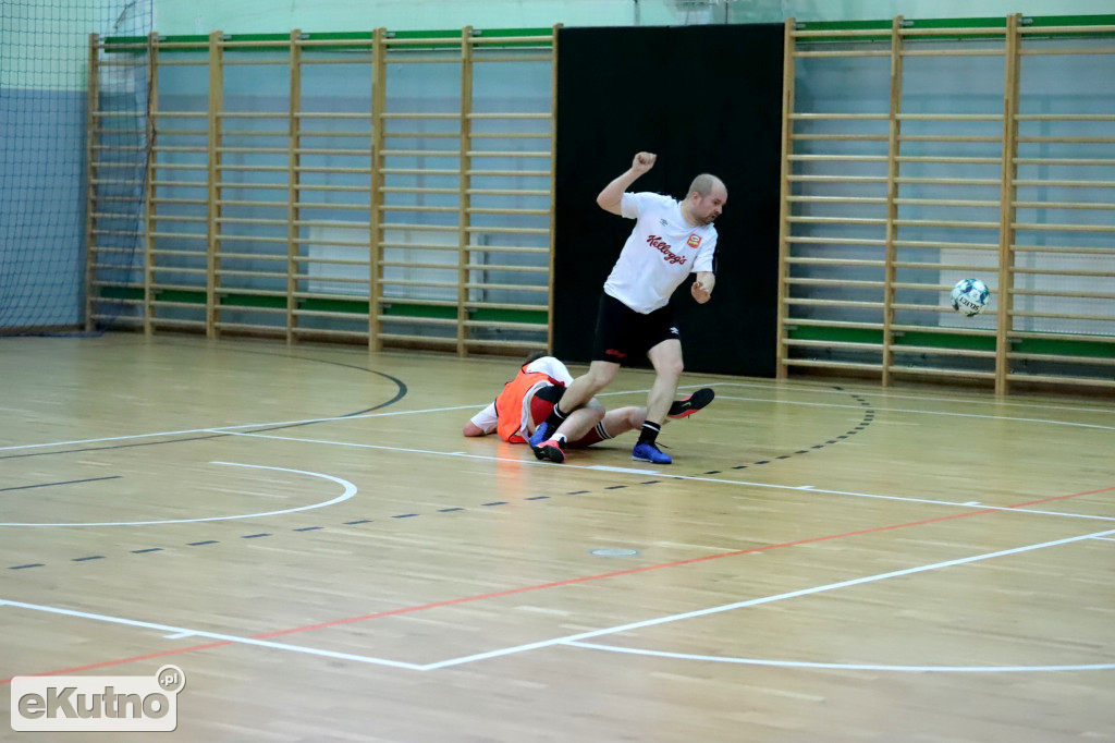 Halowa piłka nożna II Liga