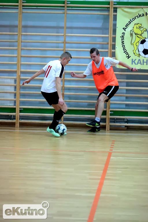 Halowa piłka nożna II Liga