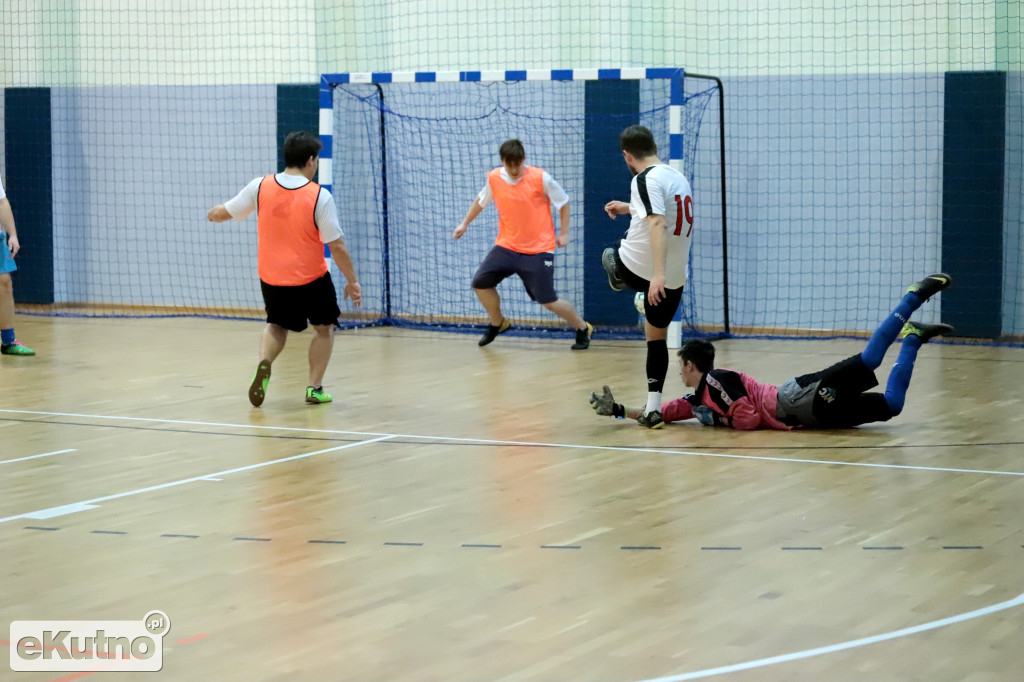 Halowa piłka nożna II Liga