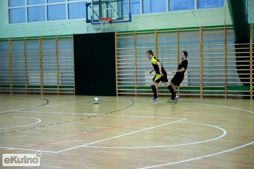 Halowa piłka nożna II Liga