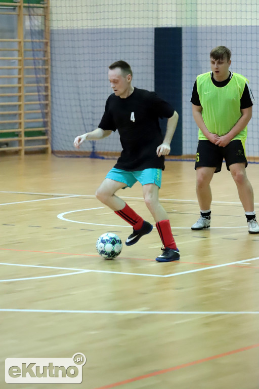 Halowa piłka nożna II Liga