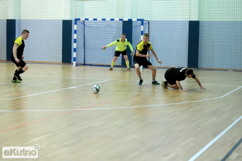 Halowa piłka nożna II Liga
