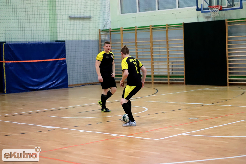 Halowa piłka nożna II Liga