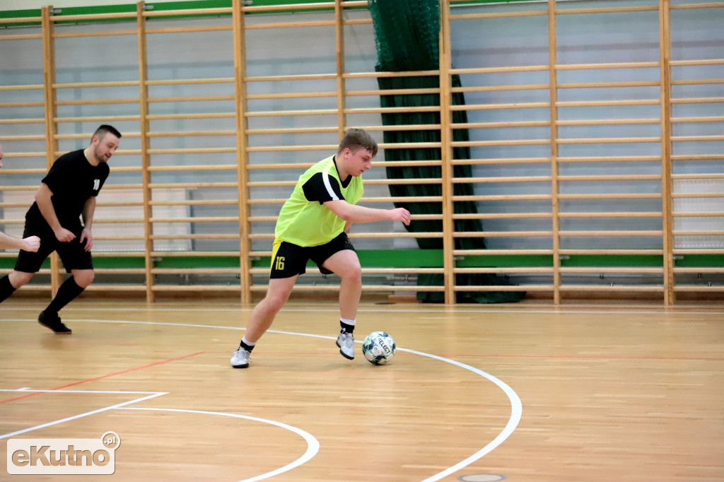 Halowa piłka nożna II Liga